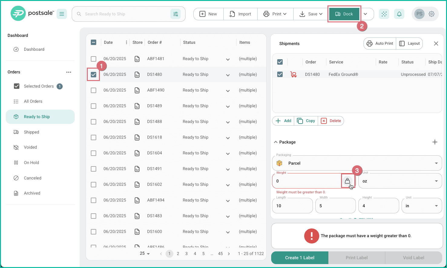 An order has been selected and the shipment is shown in the Dock. The scale button is being clicked.
