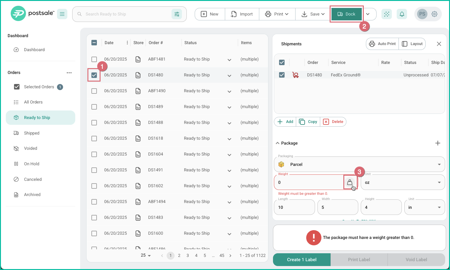 An order has been selected and the shipment is shown in the Dock. The scale button is being clicked.