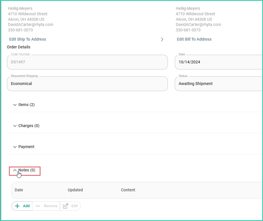 The notes section is expanded in the order details screen.